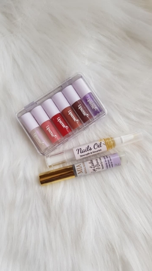 Picture of 6 Mini lipgloss + Nail oil + Lashes gel